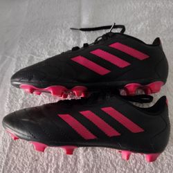 Adidas Cleats  Size 3 Kids