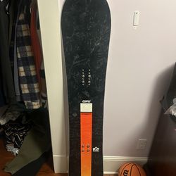 GNU Antigravity Snowboard