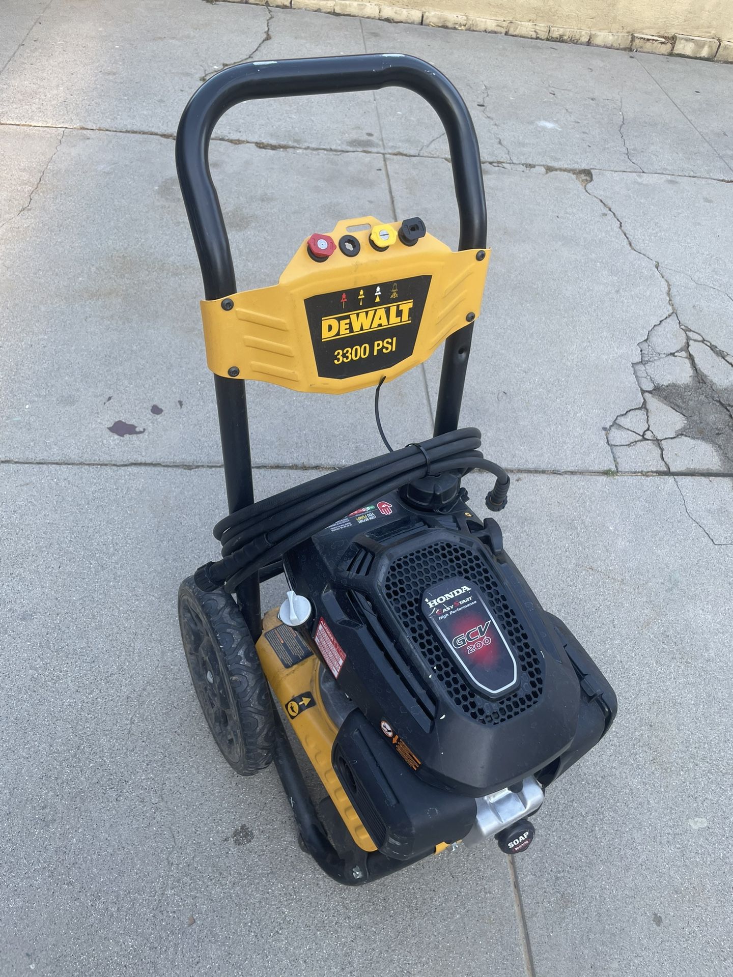 DEWALT Pressure Washer 3200psi “No Gun” $280”