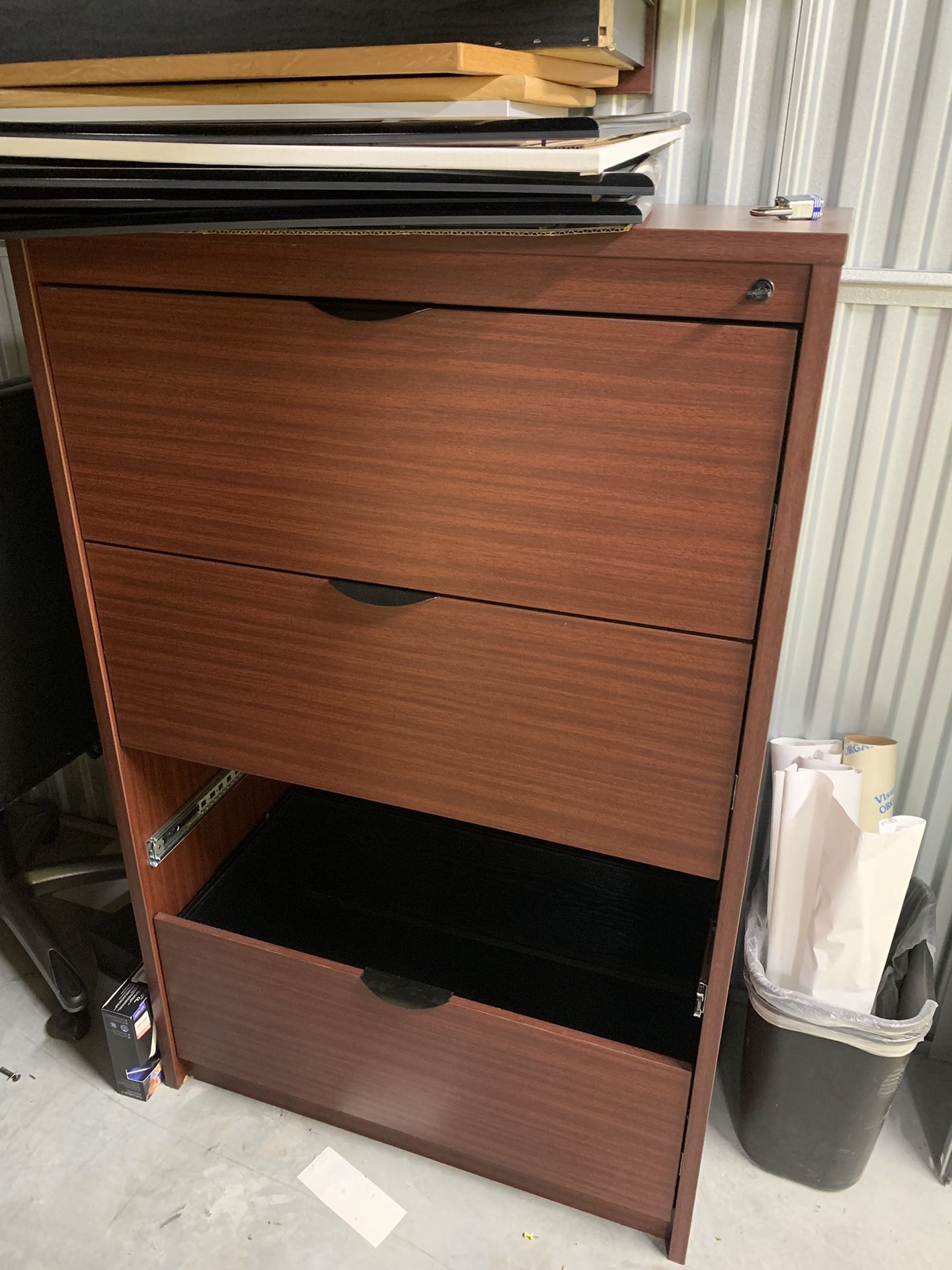 Filing Cabinet 