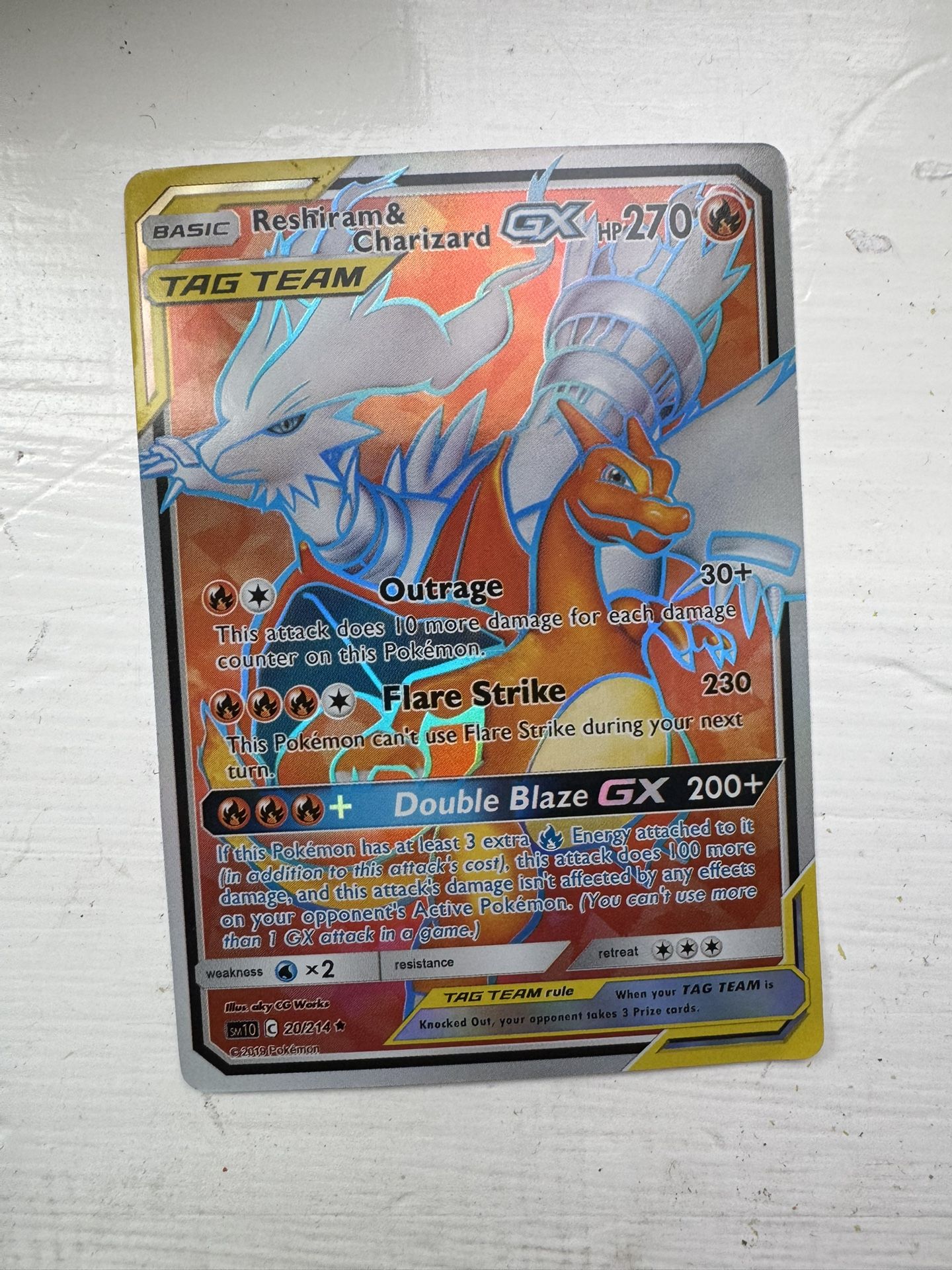 Reshiram & Charizard GX