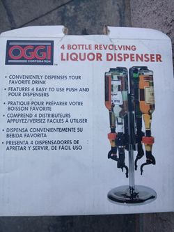 Oggi 4 Bottle Revolving Liquor Dispenser