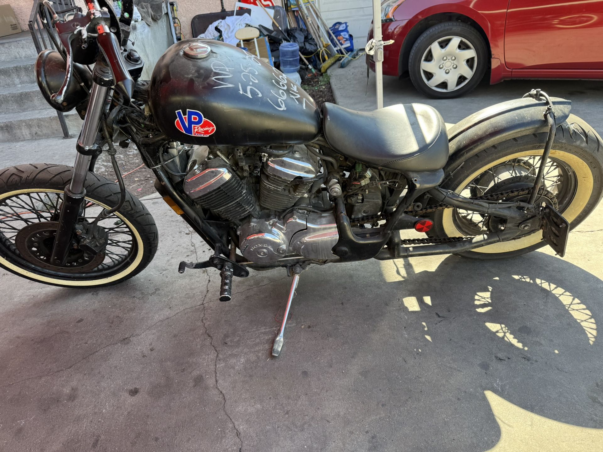 2000 Honda Vt600