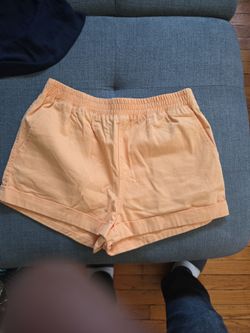 Forever 21 jean shorts size medium