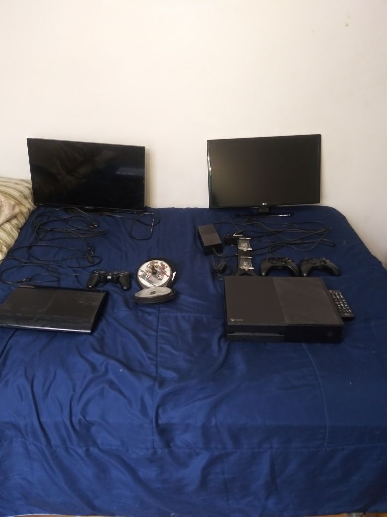 Xbox 1, PS3, and 2 TVs
