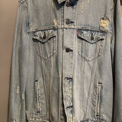 Levi’s Men jean jacket 