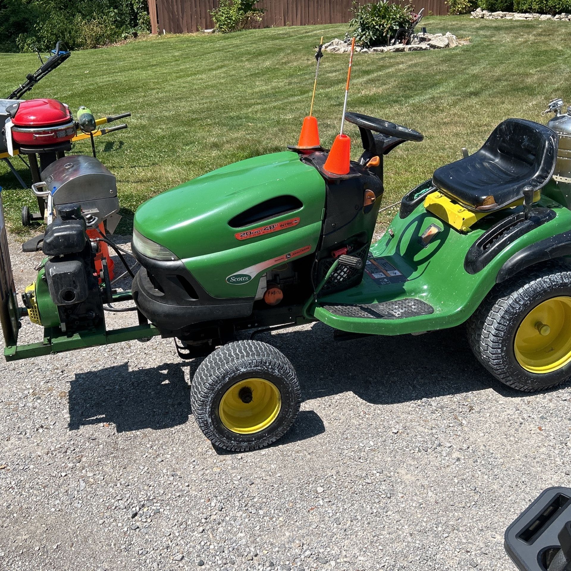 Feild Marking Unit
