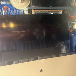 Samsung 65 Inch W/ Wall Bracket 