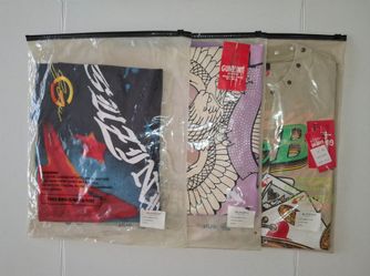 Gunzinii Graphic T-Shirts Bundle of 3