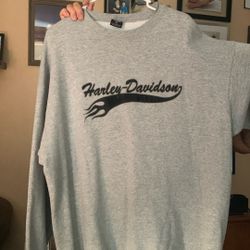 Harley Davidson Sweatshirt From Lay Loes In Rosemead California