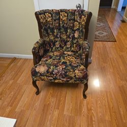 Queen Ann, Antique Cherrie Wood, Wing Chair 