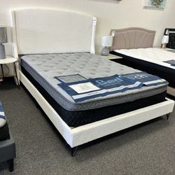 Queen White Boucle Platform Bed Frame