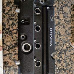 K20/k24 Jdm Valve Cover. With 3 -10an Bungs Wrinkle Black