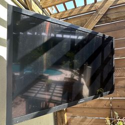 55 Inch Furrion Outdoor / Weatherproof 4K LED TV 