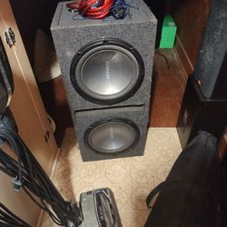 2400w Dual Kenwood 12-in Subwoofers