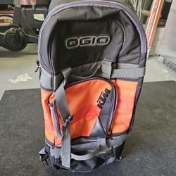 OGIO Rolling Bag