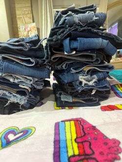 Bundle of Jeans