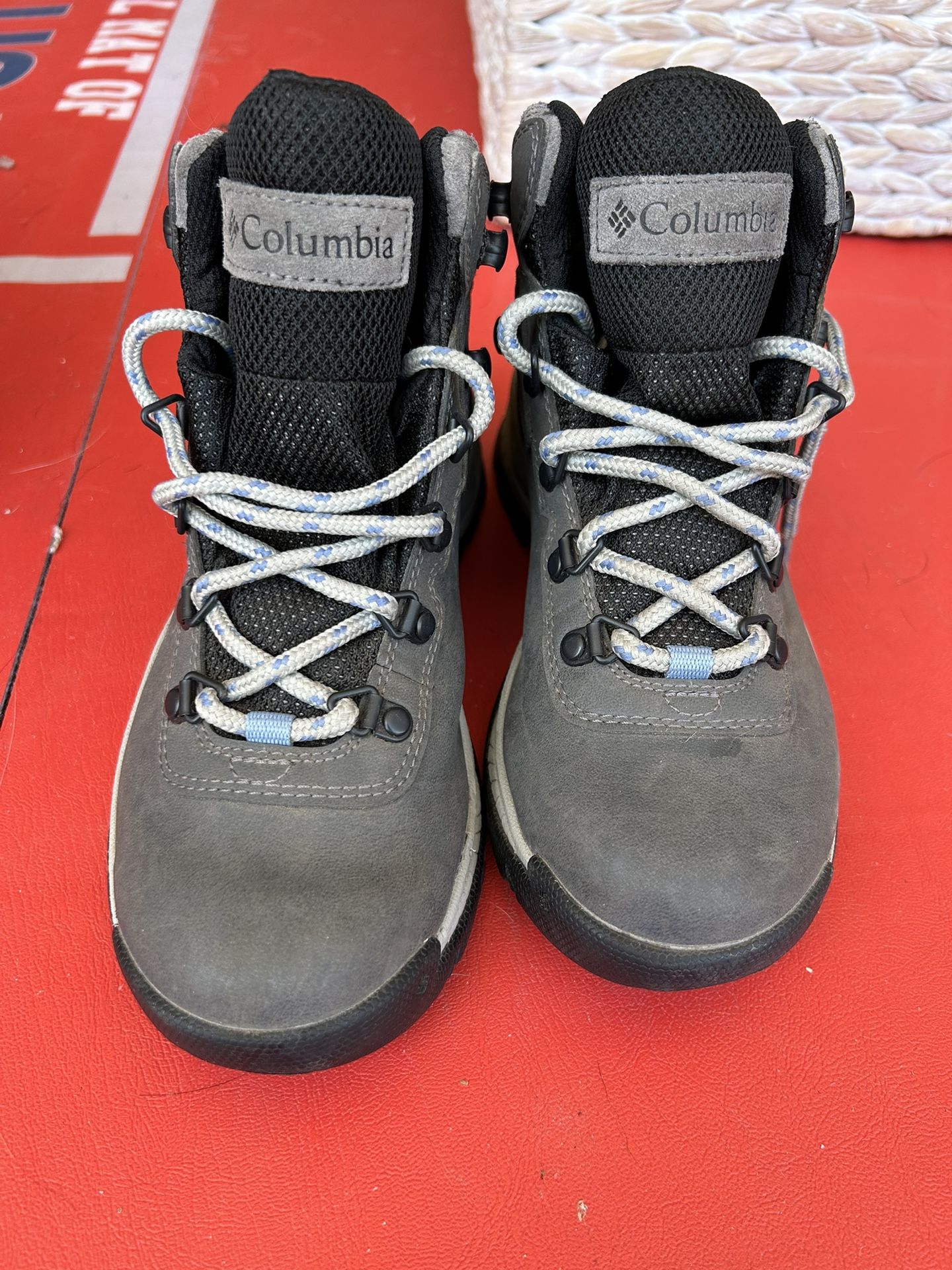 Columbia hiking Boots
