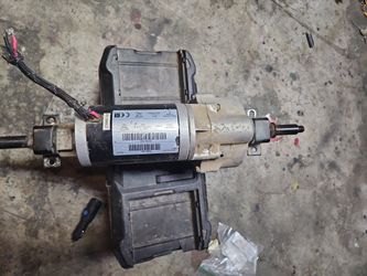 24 Volt Electric Motor. 380 Peak Watts