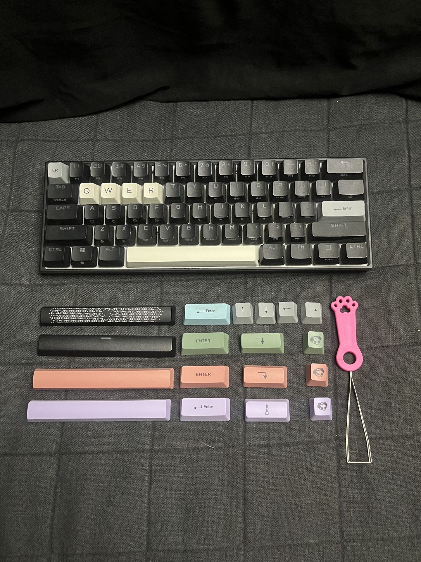 Corsair K65 RGB MINI w/ Extra Key Caps