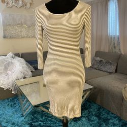 Casual Dress Size Medium