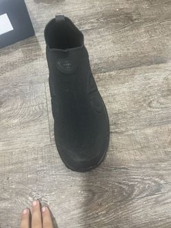 Girls shoes