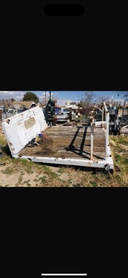 8 Feet Wide 8 Feet Long Flatbed 