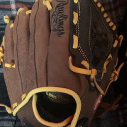 Baseball Glove. 12.5in. (OFFER!)