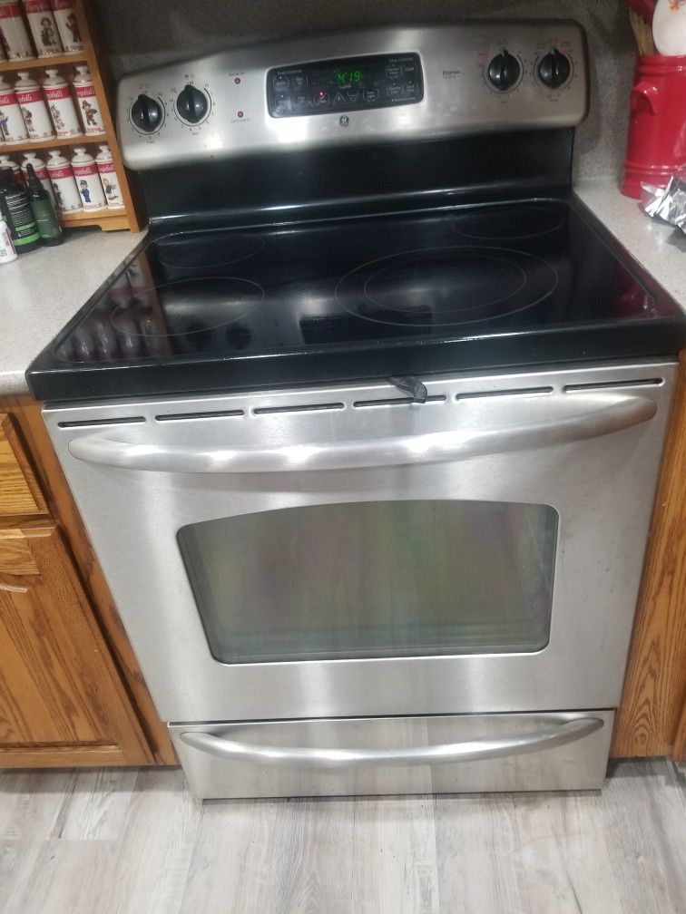 Oven Ge Profile  And Microwave 