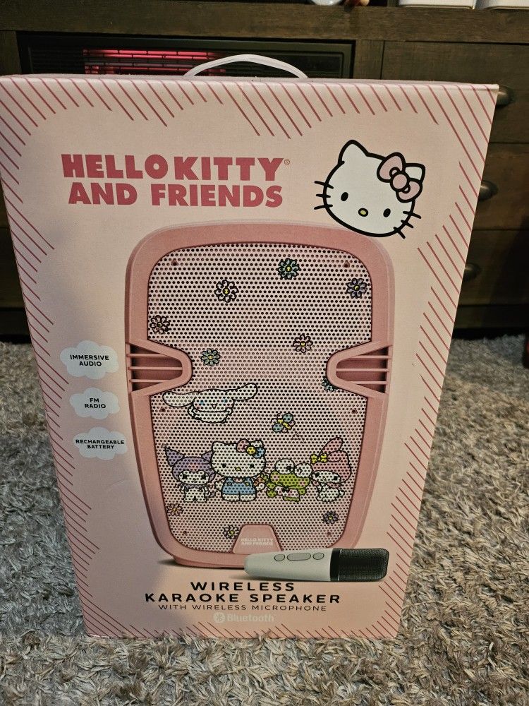 Hello Kitty Karaoke