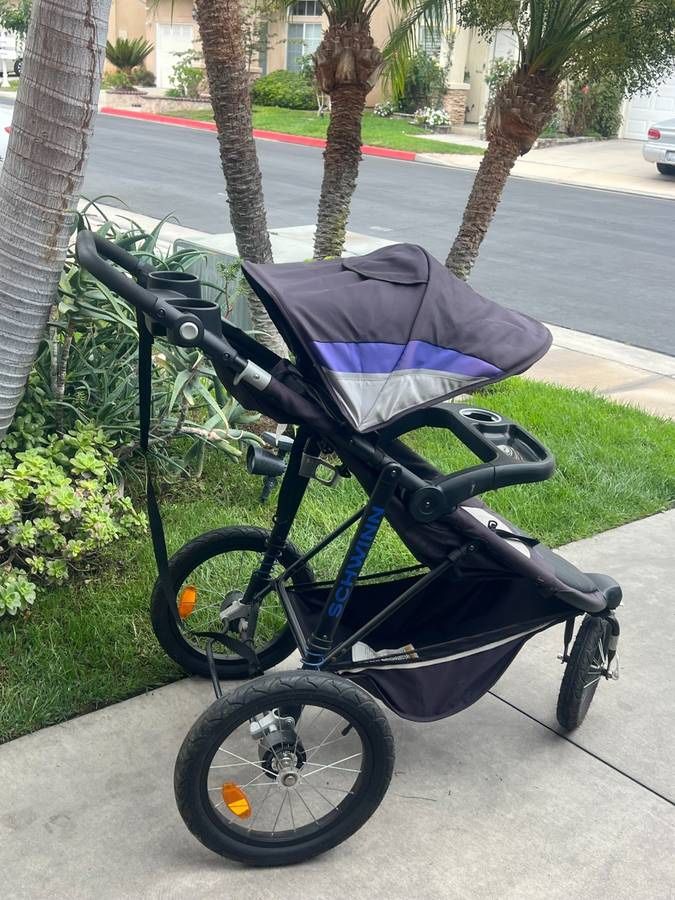 └➤➤➤ Shwinn Stroller