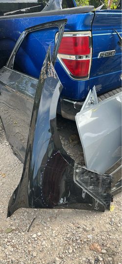 2022-2025 BMW i4, 430i GRAN COUPE, M440i GRAN COUPE RIGHT  FENDER OEM USED