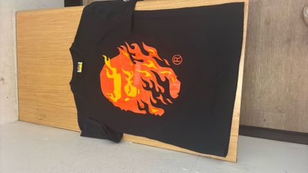 AUTHENTIC Medium bathing ape T