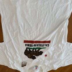 Calif-ingFornia xxl nice new shirt