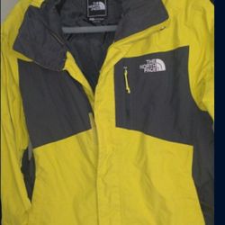 North Face Jacket Like New, Used 1x