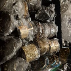 Yard Sale- SATURDAY  DEC 6 From 9 Am To 4 Pm