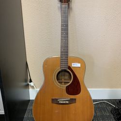 Vintage Yamaha FG-160 Taiwan Acoustic Guitar 