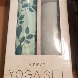 Yoga Set - 4 Piece