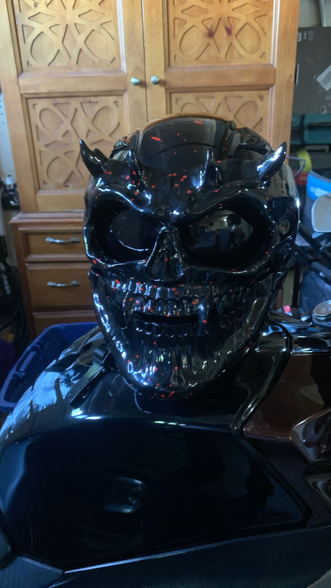 Splatter blood helmet