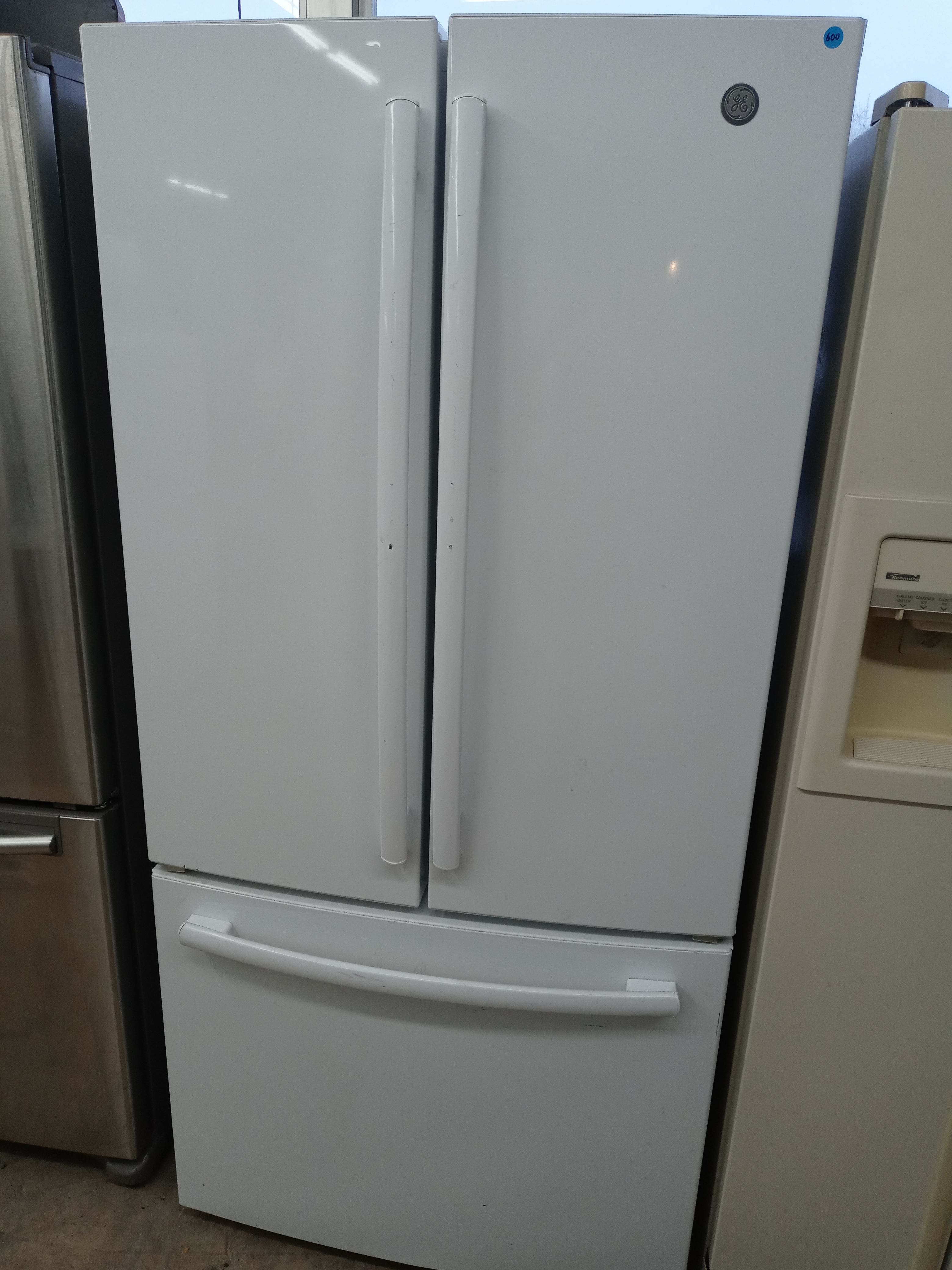GE 33" white french door refrigerator - Free delivery