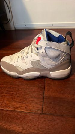 Jordans size 9