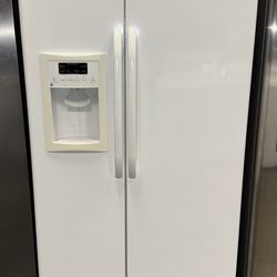 GE REFRIGERATOR 36” Wide 68” Tall