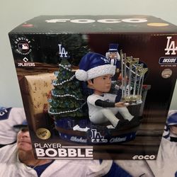 Shohei Ohtani Christmas Bobblehead 