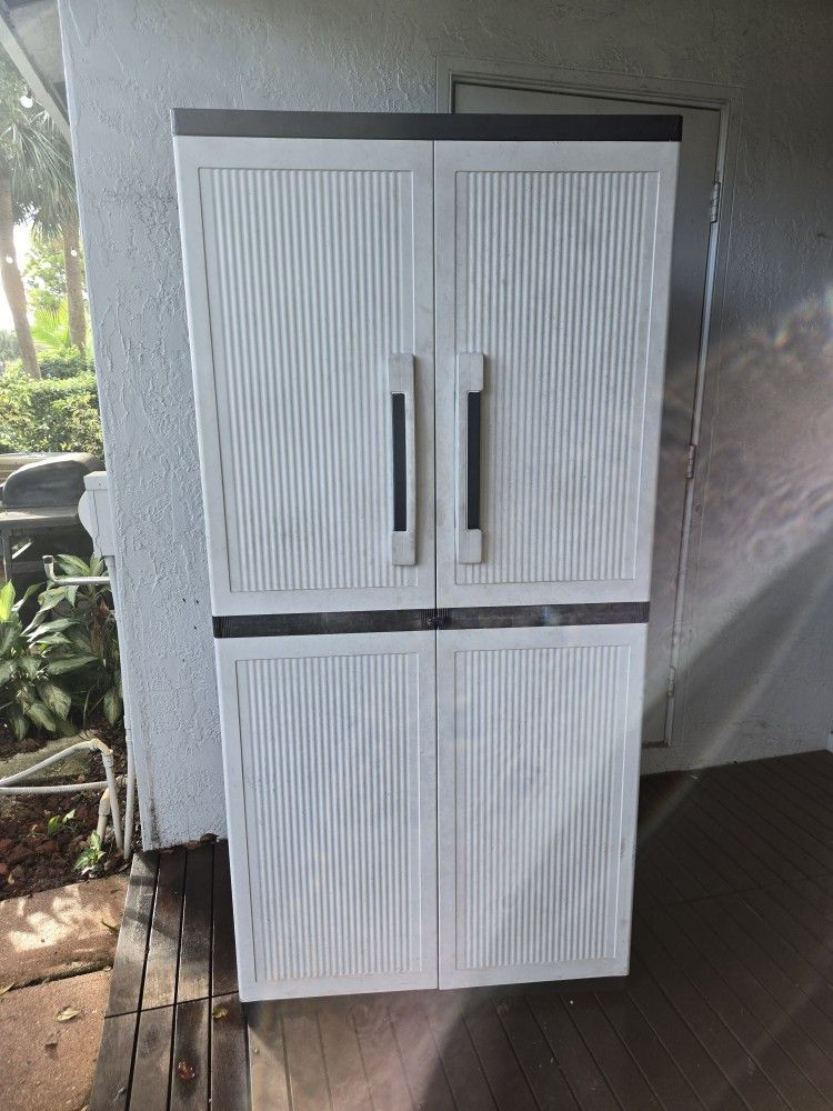 6 ft outdoor storage shed