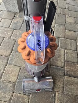 Dyson Vacuum