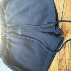XS Small Ess Shorts 