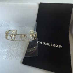 Minnie Mouse Bauble Bar Bracelet 