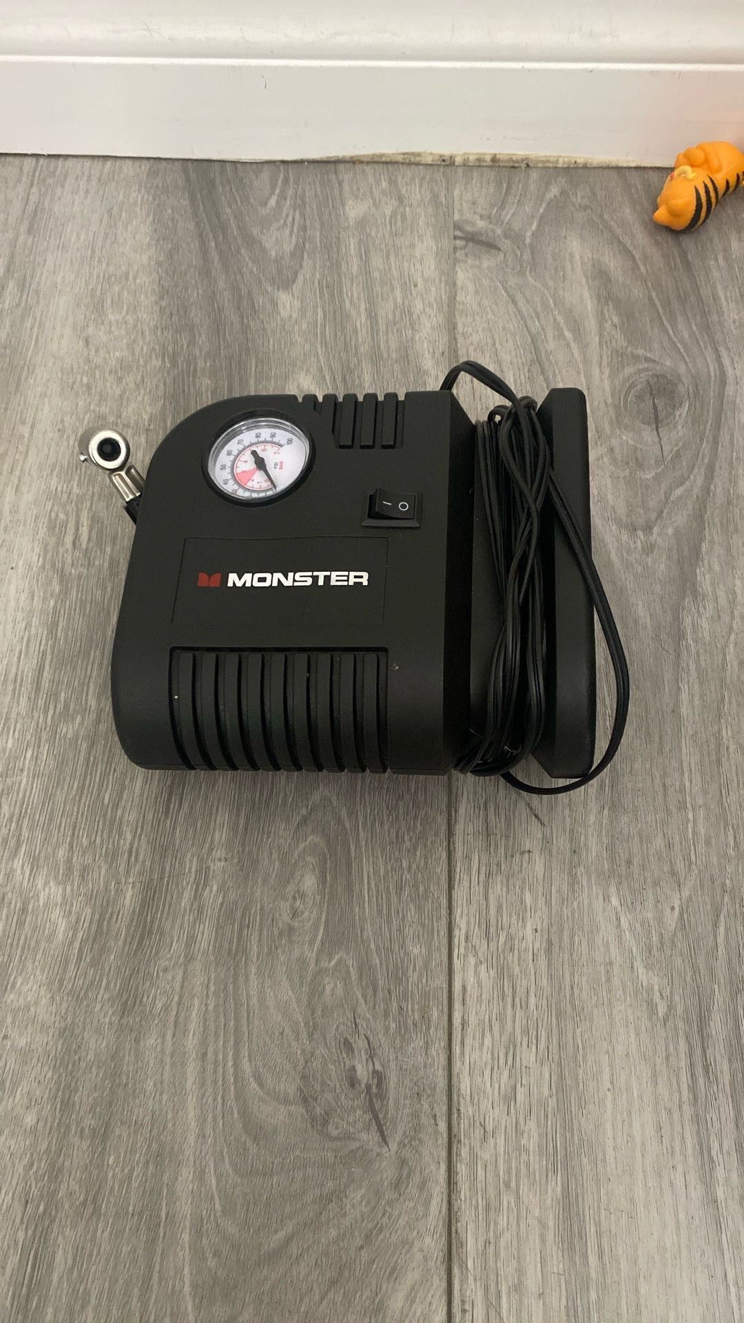 Monster Car Tire Air Compressor