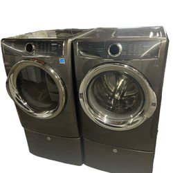 Electrolux XXL GAS Dryer w/ Steam & XXL Washer 
