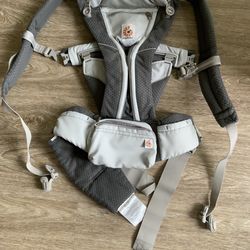Ergobaby BCS360PMSGRY  Omni 360 All-In-One Baby Carrier - Grey